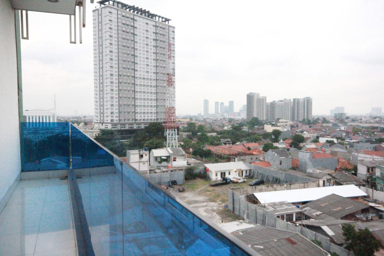 Harvia Suites Kebon Jeruk Jakarta Exterior photo