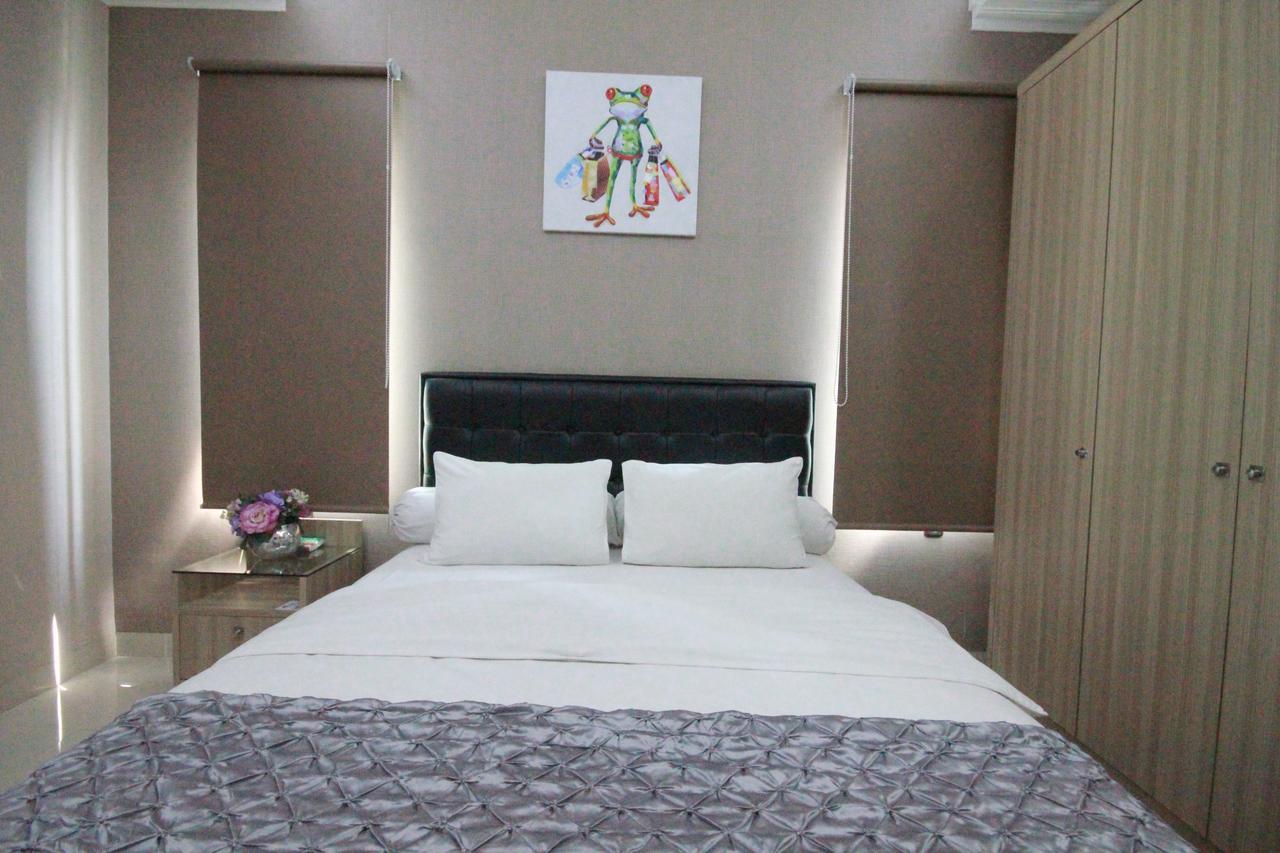 Harvia Suites Kebon Jeruk Jakarta Exterior photo