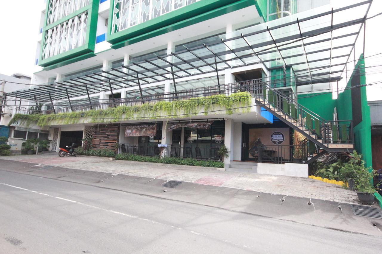 Harvia Suites Kebon Jeruk Jakarta Exterior photo