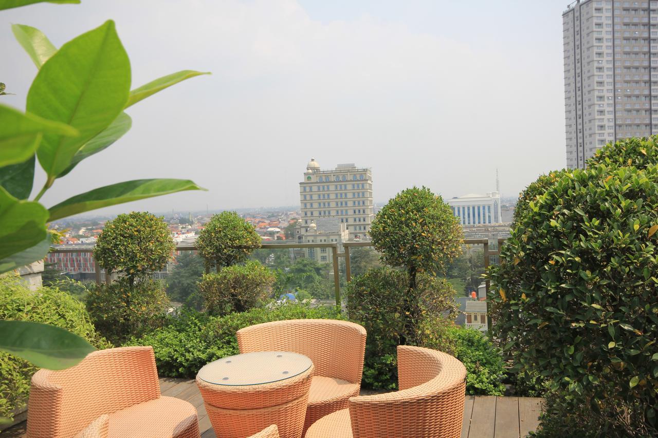 Harvia Suites Kebon Jeruk Jakarta Exterior photo
