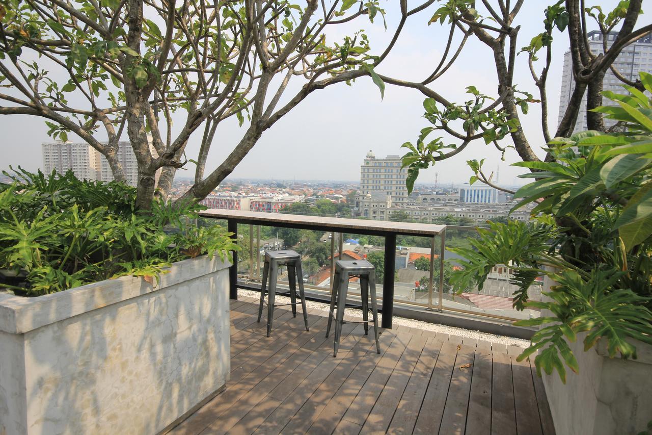 Harvia Suites Kebon Jeruk Jakarta Exterior photo